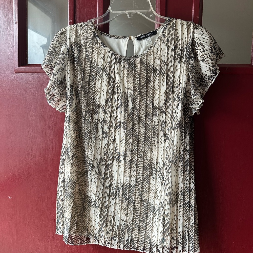 Cable & Gauge Beige Snake Print Blouse